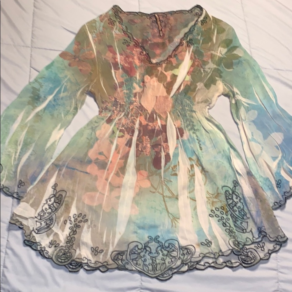 Colorful top size M